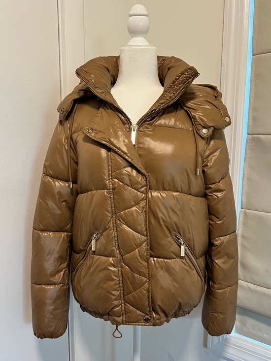 Michael Kors Jackets & Blazers - MICHAEL Michael Kors Camel Hooded Puffer Jacket Size S